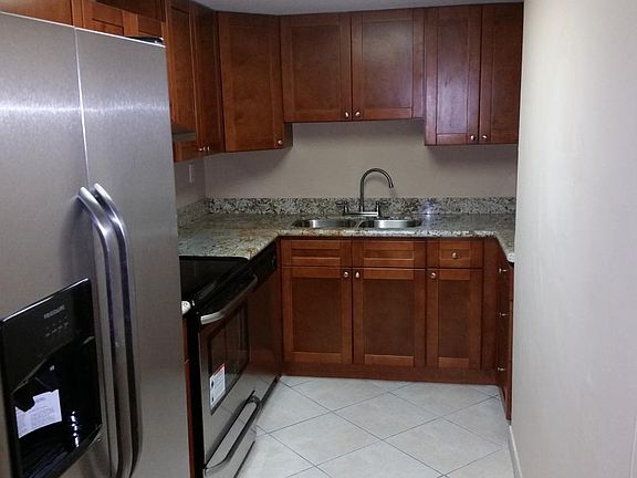 2nd image of 1975 Normandy Dr APT 206