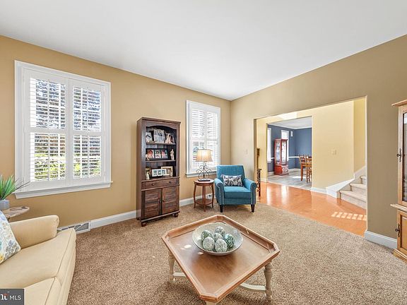 5th image of 274 Stonewater Way