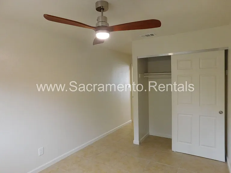 101 Kennelford Cir — Photo 11