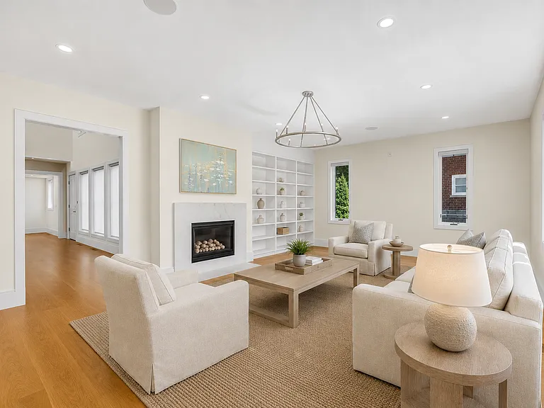 59 Fresh Pond Ln — Photo 6