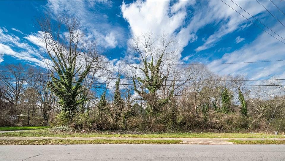 2nd image of 1213 Bridges Ave SW Lot 0