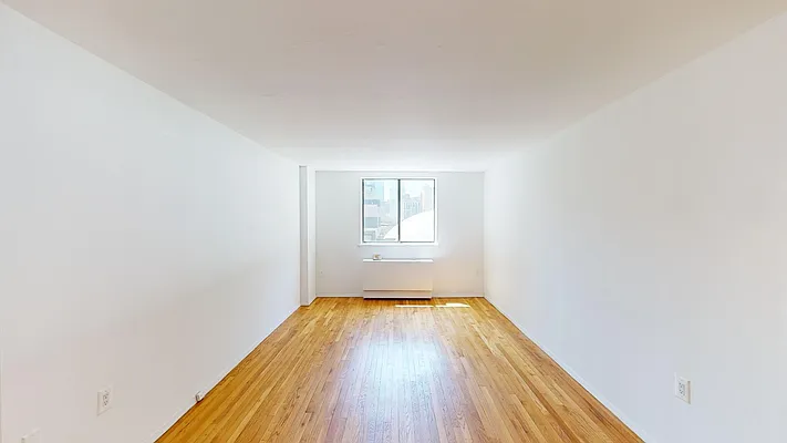 Rented by AZ REALTY NYC LLC | media 1
