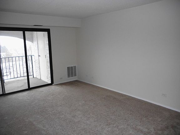 4th image of 450 Plum Creek Dr APT 502