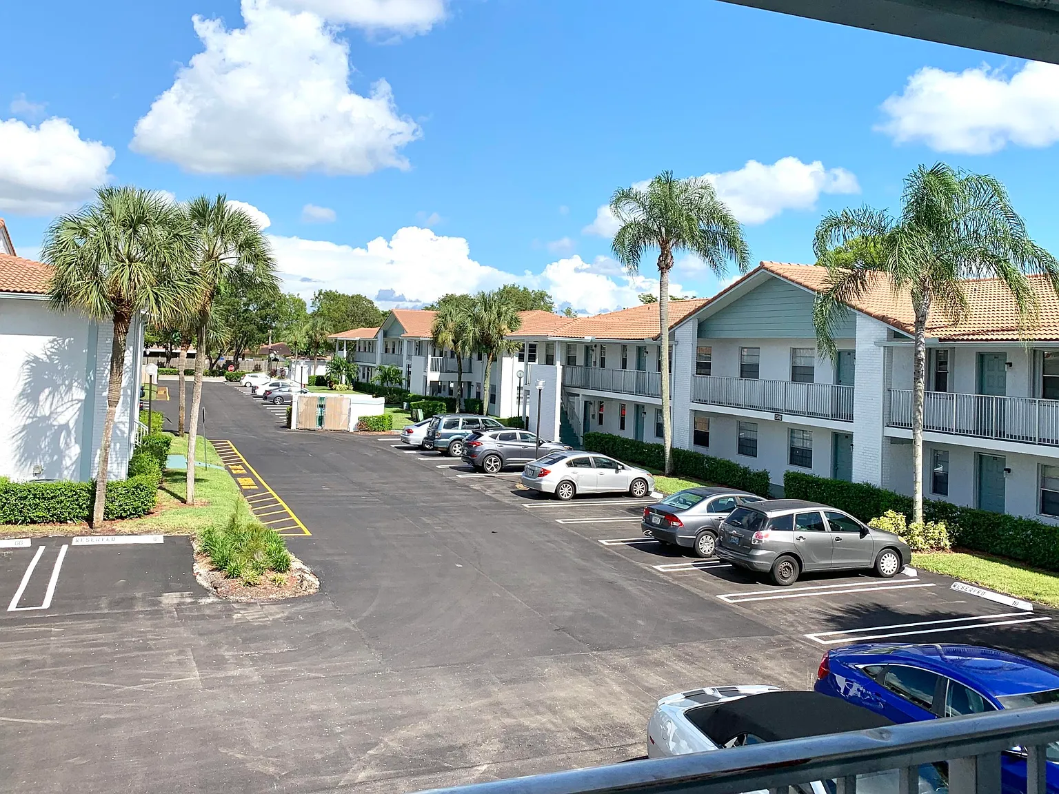3 bed, 2.0 bath, 1079 sqft, $2,250 — Photo 1