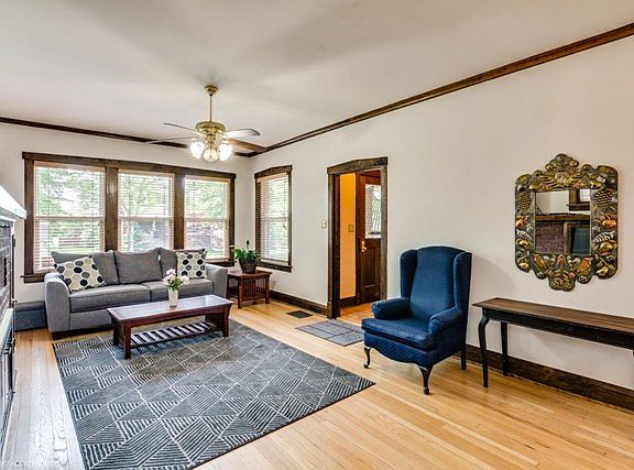 5th image of 5119 N Marmora Ave