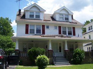 2407-09 Woodmere Rd, Cleveland Hts, OH