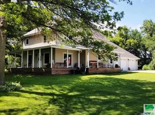 111 620th St, Aurelia, IA 51005