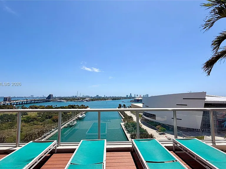888 Biscayne Blvd #3111 — Photo 36