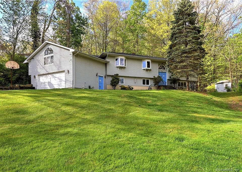 76 Woodland Dr, Northford, CT 06472 MLS 170567337 Zillow