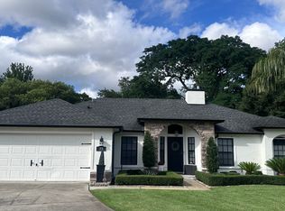 99 Spring Ridge Dr, Debary, FL 32713