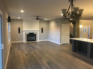 7575 Amandas Way, Crown Point, IN 46307