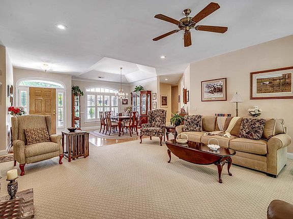 5th image of 4363 Parkland Dr.
