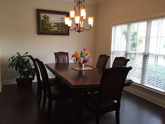 2nd image of 4544 Royale Dr