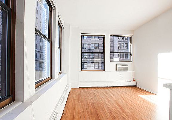 4th image of 97 5th Ave APT 5A