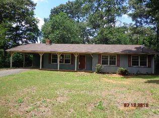 116 Oakridge Dr SE, Cartersville, GA 30121