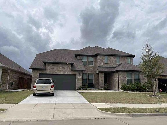 3rd image of 1412 Lawnview Dr