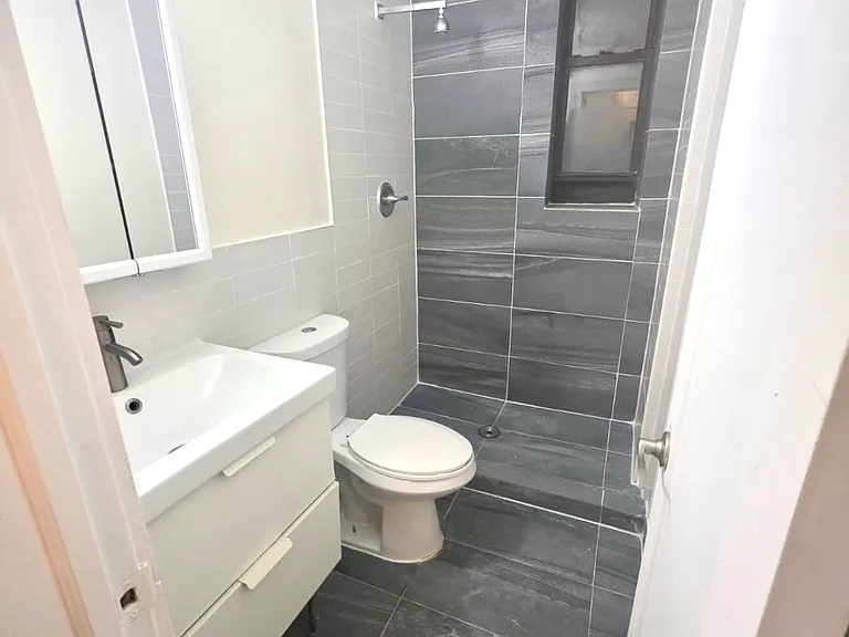 615 W 184th St #2F — Photo 9