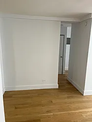 Rented by APT REALTY