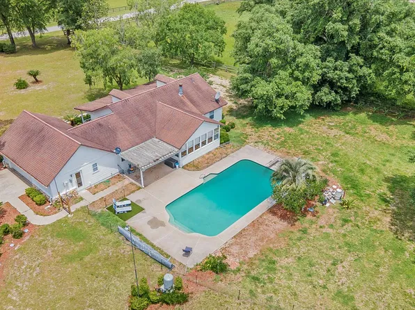 181 NW Dogwood Ter, Lake City, FL 32055