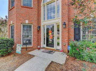 422 Chantell Ct, Dacula, GA 30019