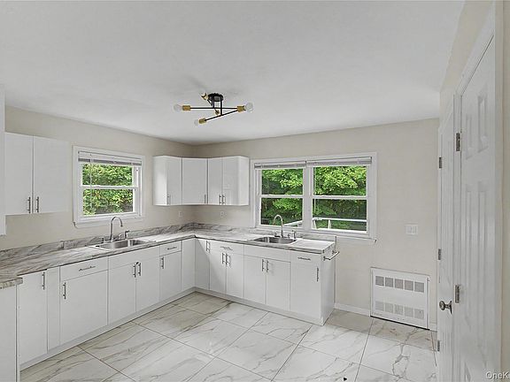 5th image of 34 Duelk Avenue