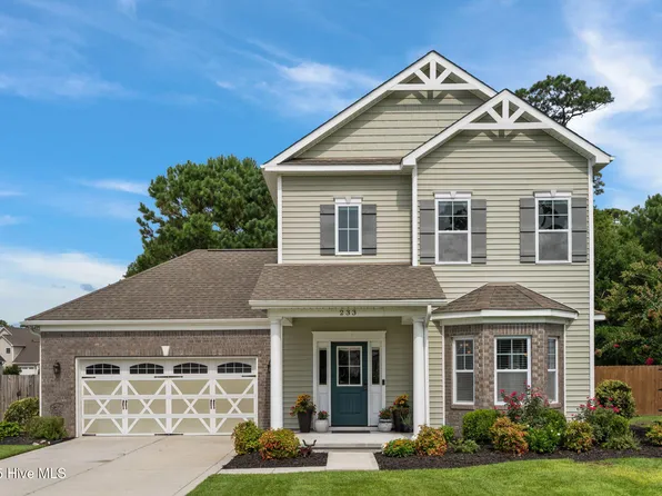 233 Marsh Haven Drive, Sneads Ferry, NC 28460