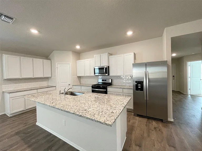 3871 Copper Riv — Photo 2