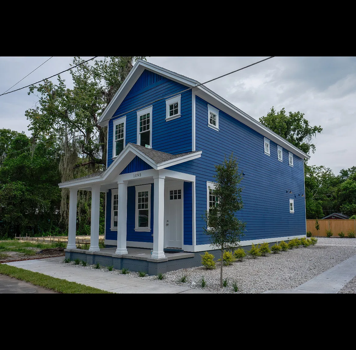 4 bed, 1584 sqft, $4,800 — Photo 1
