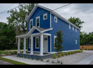 1095 NW 6th Pl, Gainesville, FL 32601