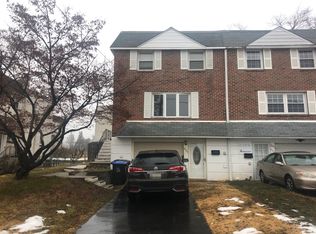 621 Gary Ln, Norristown, PA