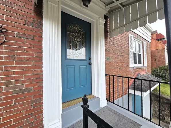 101 Union St, Homestead, PA 15120
