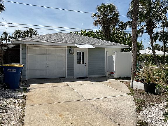 Garage/MIL Suite
1bed 1 bath