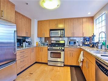 4th image of 1221 Harrison St APT 20
