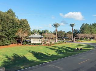 355 Wood Stork Way, Waverly, GA 31565