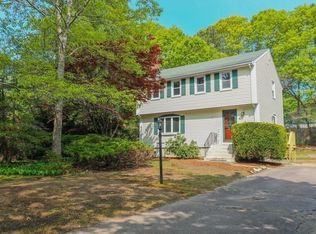 4 Powell St, Plymouth, MA 02360