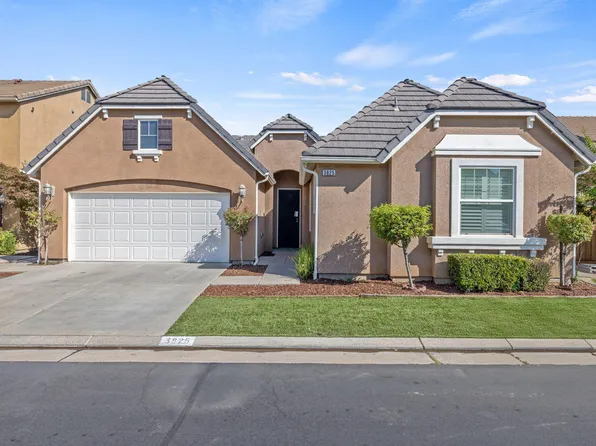 3825 Chessa Lane, Clovis, CA 93619