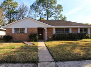 5707 Wigton Dr, Houston, TX 77096