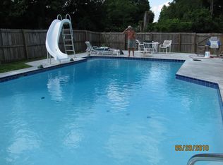 24068 Snow Dr, Brooksville, FL 34601