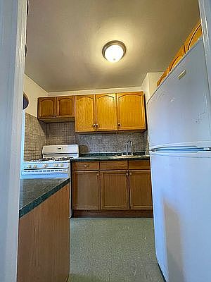 2nd image of 14235 84th Dr APT 6E