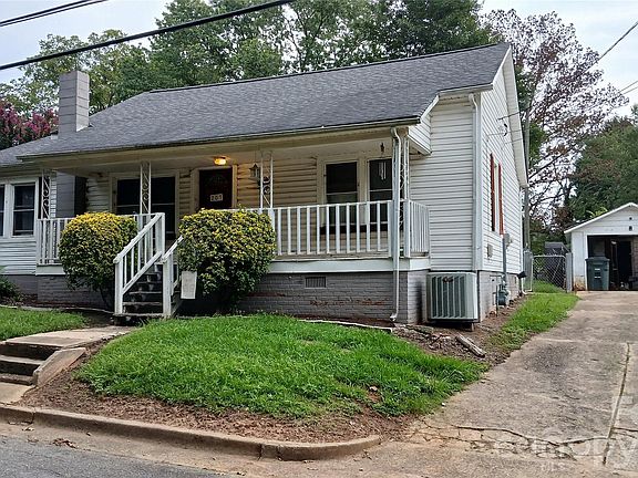 2nd image of 203 Church St