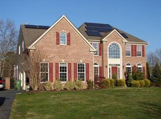 90 Marshall Dr, Egg Harbor Township, NJ 08234