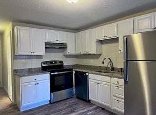 69 Nicholas Rd APT B, Framingham, MA 01701