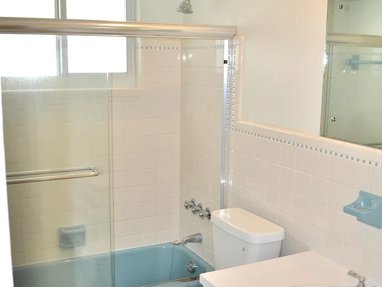 4209 NE 21st Ave #3 — Photo 11