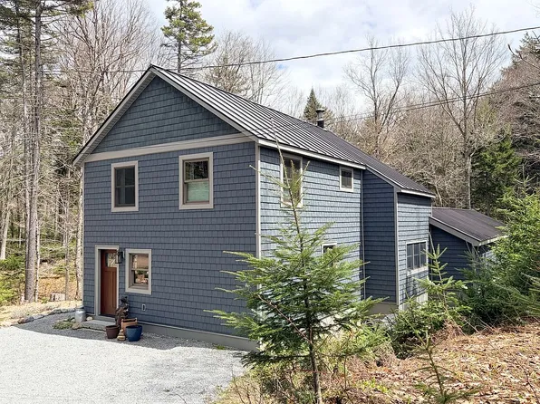 167 Darts Lake Rd, Eagle Bay, NY 13331