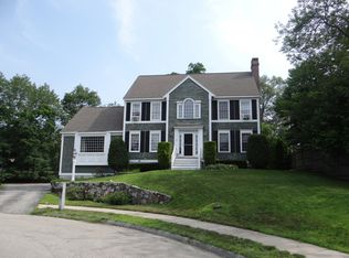 7 Jacqueline Dr, Amesbury, MA 01913