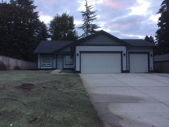 3rd image of 10131 Lake Louise Ln SW