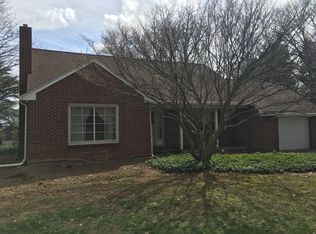 1760 Ridge Ave, East Petersburg, PA 17520