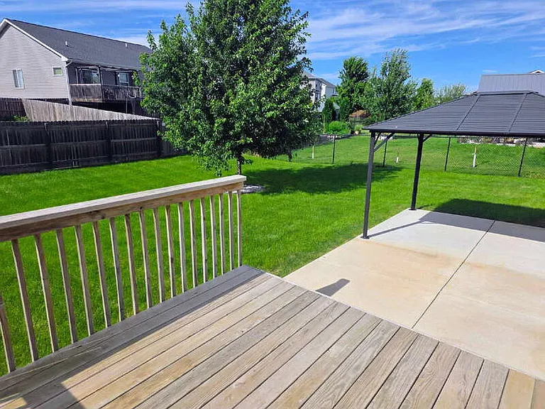 701 Bradford Dr — Photo 35