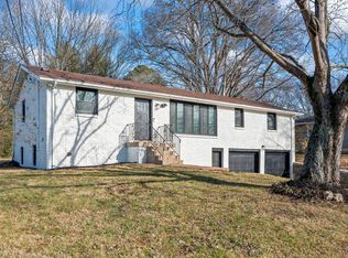 802 Currey Rd, Nashville, TN 37217