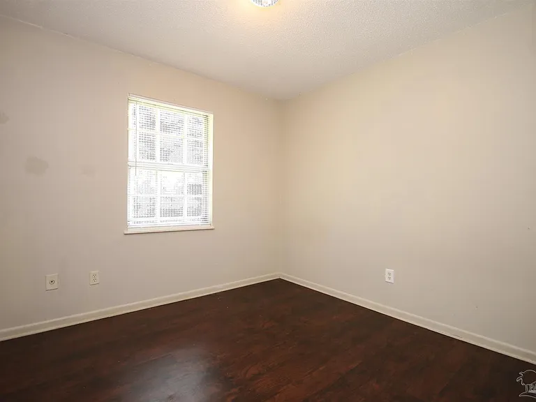 4745 Praline Ln — Photo 14